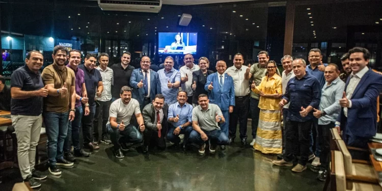 Mais de 40 prefeitos vão a Brasília e Júlio César faz articulação no Congresso