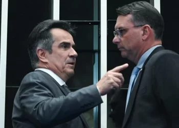 Ciro Nogueira deve ser anunciado como vice na chapa de Flávio Bolsonaro