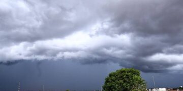 INMET emite alerta de tempestade e baixa umidade para regiões do Piauí