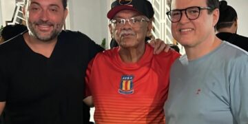 Deputado Federal Átila Lira anuncia nova arena esportiva para a comunidade Carimã em José de Freitas