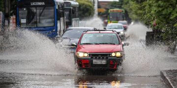 Chuvas podem chegar a 100 mm e ventos a 100 km/h no Piauí