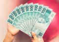 Salário mínimo de R$ 1.621 começa a ser pago nesta segunda