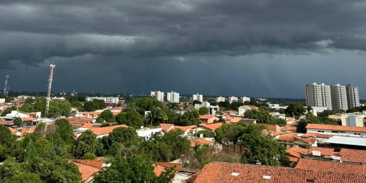 Inmet alerta para tempestade com possibilidade de queda de granizo no Piauí