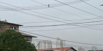 Inmet mantém alerta de chuvas intensas para todas as cidades do Piauí; ventos podem chegar até 100 km/h