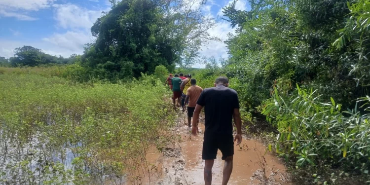 Bombeiros localizam corpo de homem após afogamento no rio Gurgueia, no Sul Piauí
