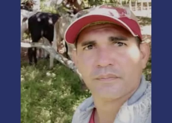 Homem é executado a tiros dentro de casa em Água Branca, no Piauí