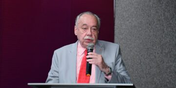 Ex-governador Freitas Neto celebra aniversário e segue como referência na política do Piauí