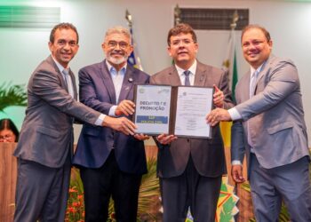 Rafael Fonteles anuncia novo concurso da PM e promove mais de 150 policiais civis no Piauí