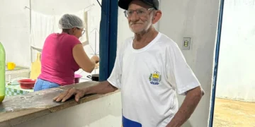 Aos 91 anos, estudante do Alfabetiza Piauí realiza sonho de aprender a ler
