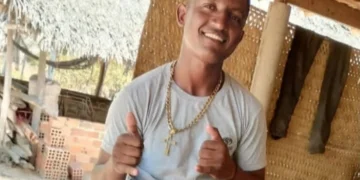 Jovem morre após colidir com cavalo na PI-212 no Piauí
