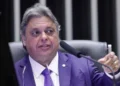 Novo boletim descarta cirurgia para o deputado Júlio Arcoverde após queda