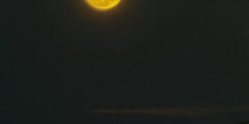 Lua de Morango poderá ser vista em todo o Piauí e em José de Freitas nesta segunda-feira (29)