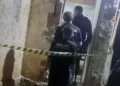 Mulher é encontrada morta com faca cravada nas costas dentro de casa em Teresina