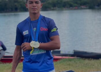Atleta piauiense é convocado para principal competição de base da canoagem mundial no Canadá