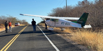 Avião que saiu de Caruaru – PE faz pouso de emergência em rodovia entre Jaicós e Campo Grande do Piauí