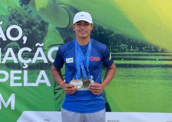 João Pedro, de José de Freitas, conquista título de campeão mundial júnior de canoagem no Canadá