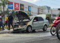 Carro pega fogo e fica parcialmente destruído em frente ao Teresina Shopping