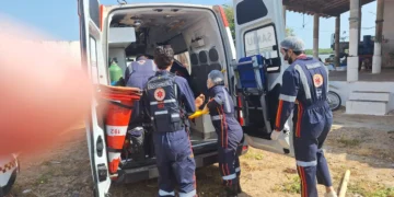 Baleado, homem se enrola em saco para escapar de execução em Luís Correia
