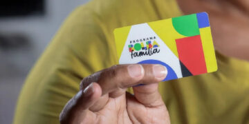 Bolsa Família terá reajuste de 15% e valor mínimo passará para R$ 691 a partir de outubro