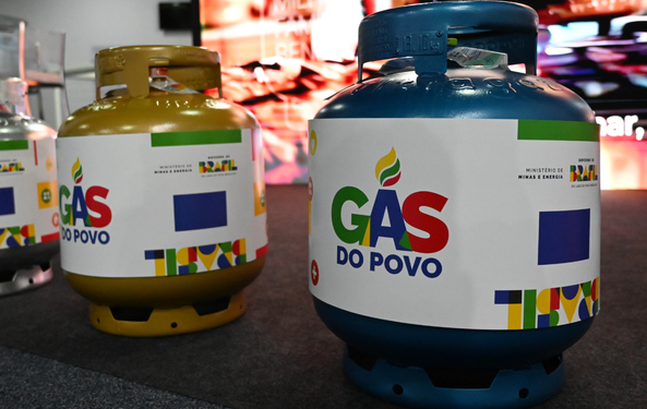 Gás do Povo atende mais de 427 mil famílias no Piauí em setembro