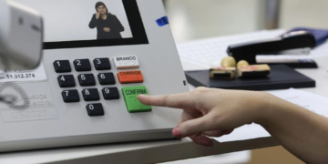 Eleitor que faltou ao primeiro turno pode votar no segundo